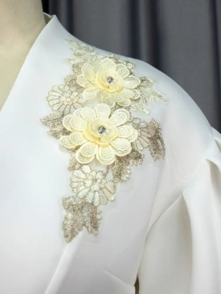 AOMEI Plus Size V Neck Lace Flower Tops Half Lantern Sleeve