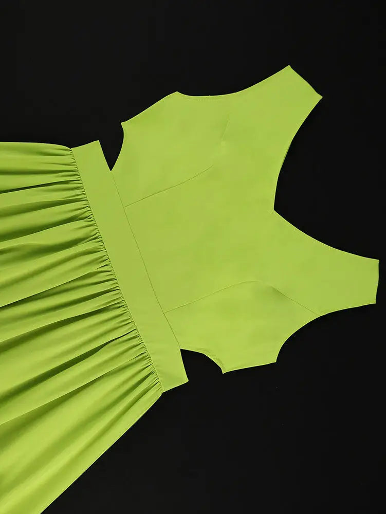 AOMEIDRESS A Line Maxi Party Dress Sleeveless Cut Out Ruffle Design