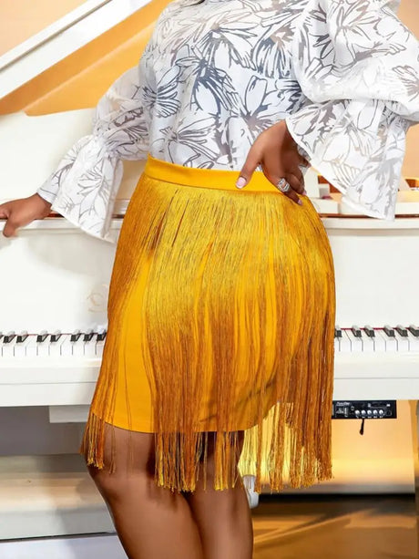 Bodycon Skirt Shows a Sexy Figure