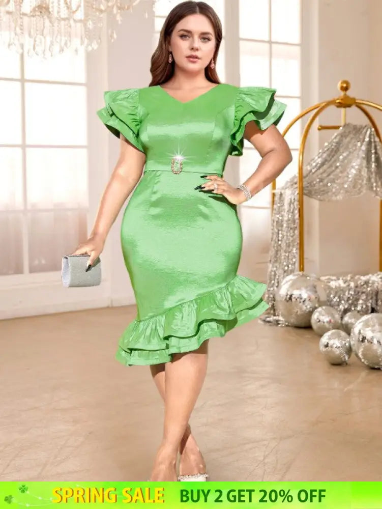 green v neck midi dresse for women