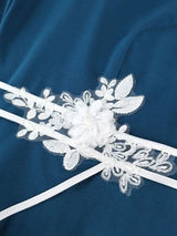 AOMEIDRESS Stylish Colorblock Pleated Dress V Neck with 3D Flower