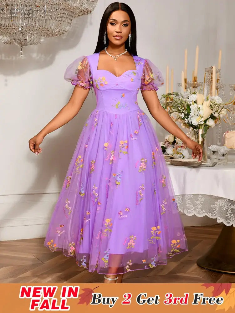 Women’s Purple Floral Embroidered Organza Dress Sweetheart Neck Puff Short Sleeves Purple / S